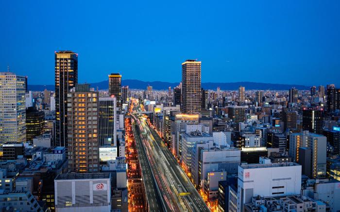 APA Hotel and Resort Midosuji Hommachi Eki Tower