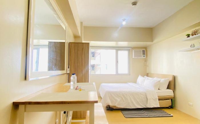 * * U Modern Comfort