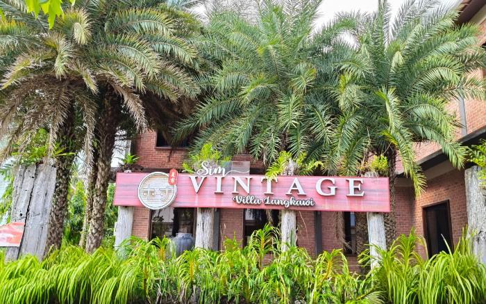 SIM VINTAGE VILLA LANGKAWI