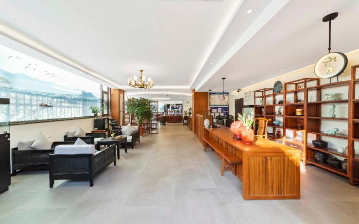 Kunming Boyue Hotel - Dianchi Haigeng Park Branch