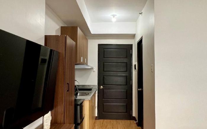 Stunning View w Pool & Gym Near Church& Ayala Mall