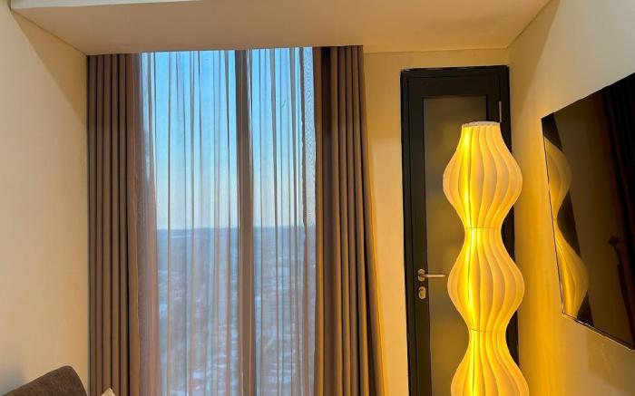 Apt 2BR @53rd Floor, Netflix by SKY