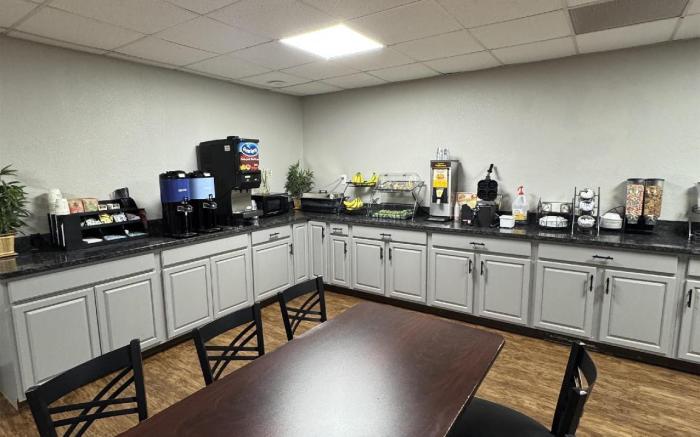 SureStay by Best Western Greenville