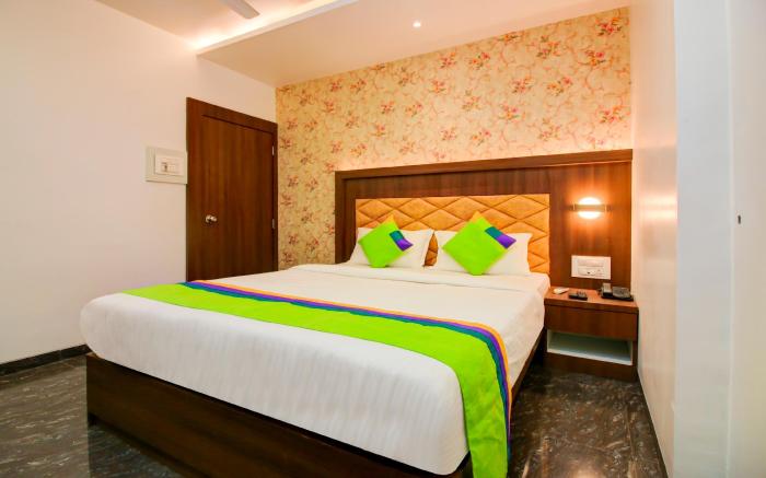 Hotel Arvind Residency 1.4km from Thane Station