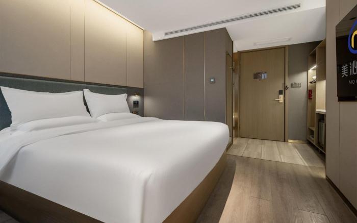 MQ Hotel (Chengdu Kuanzhai Alley Kuixinglou Street Branch)