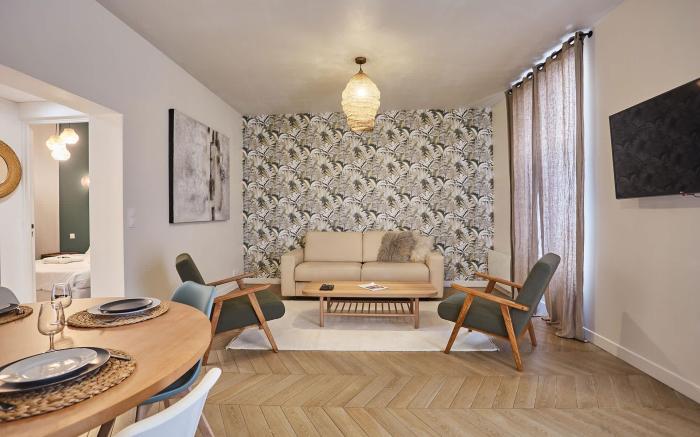 Sublime Flat Paris by Studio Prestige