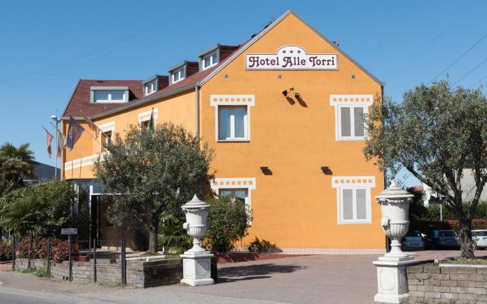 HOTEL ALLE TORRI