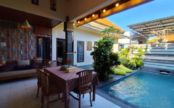 Privat villa "Atmosfera" with pool