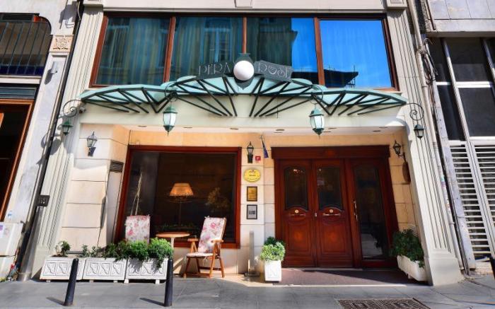 Pera Rose Hotel