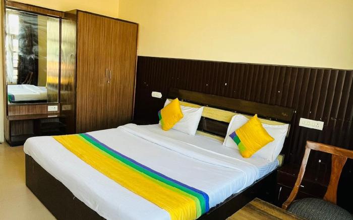 Hotel kingston, Zirakpur