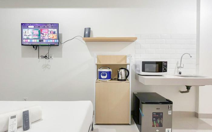 White Studio Room at Bandaraya Tallasa By Travelio
