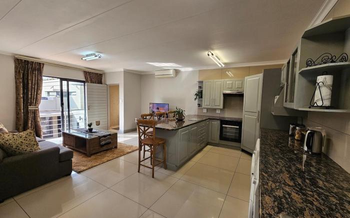 Crane's Nest 2 Bedroom Apartment