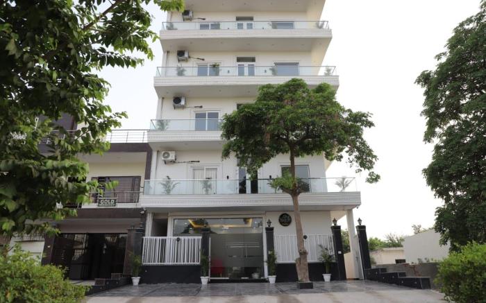 The Grove Hotels by Opulent Inn