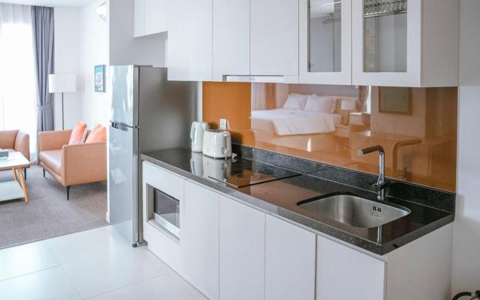 Boutique one-bedroom apartment with breakfast in central Ho Chi Minh  private kitchen + resort pool