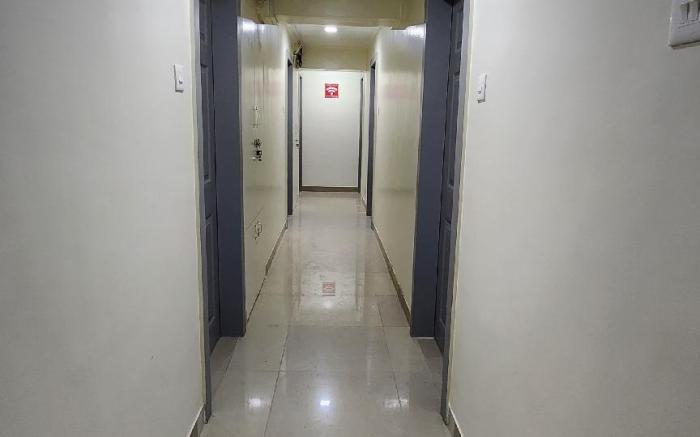 HOTEL ELLORA PARK