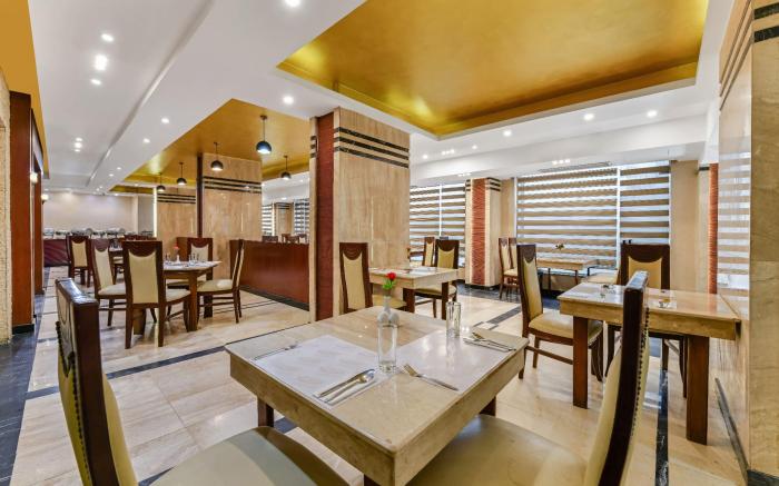 Aura Inn Tiba Pyramids Hotel