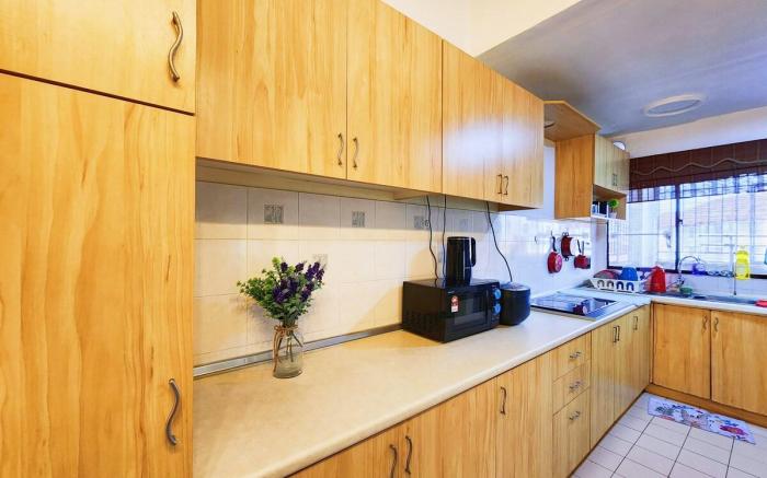 Prima Bayu Apartment, 42000 Pelabuhan Klang, Selan