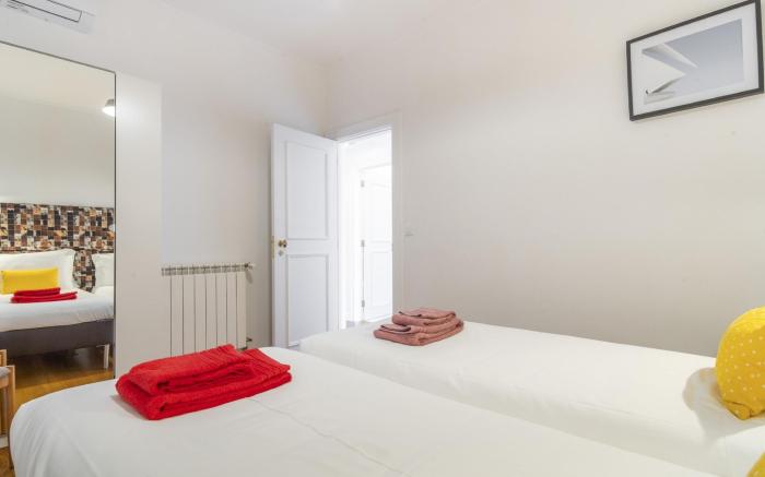 LV Premier Bica BI1- terrace, garden, AC, views