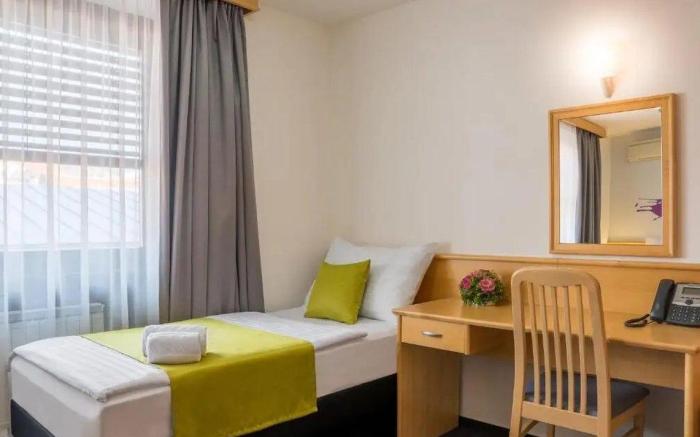 B&B HOTEL Maribor Orel                                                  