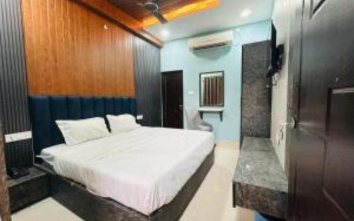 RROOMS Elite Hotel Airport Suites