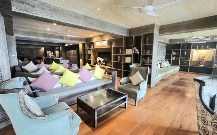 The Taksim Royal Beach Hotel