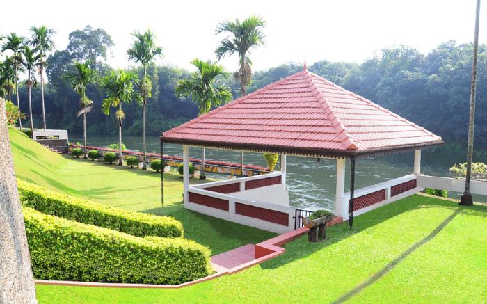 River Banks (Madaparambil Resort)