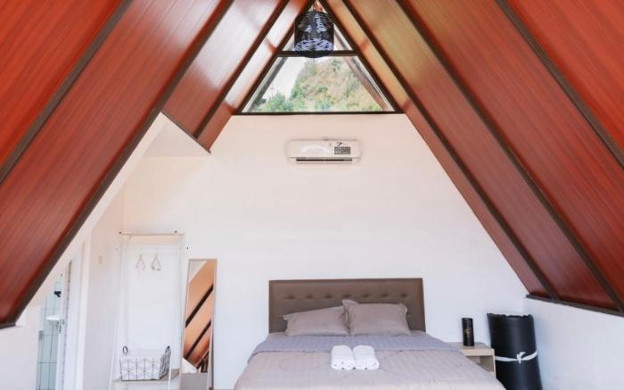 Mahkota sangkuriang(Sapphire glamping)