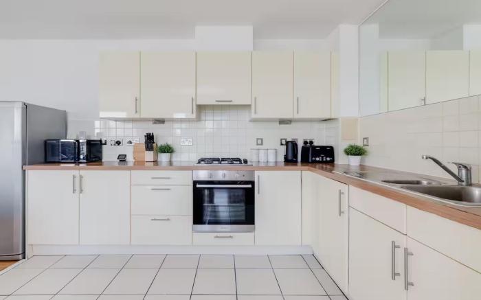 Spacious and stylish living