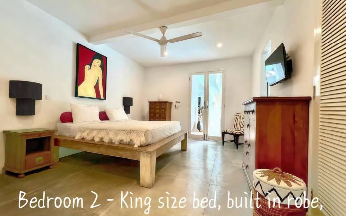 Villa Anh Yeu - 6 BR in Seminyak W/Pool & Garden