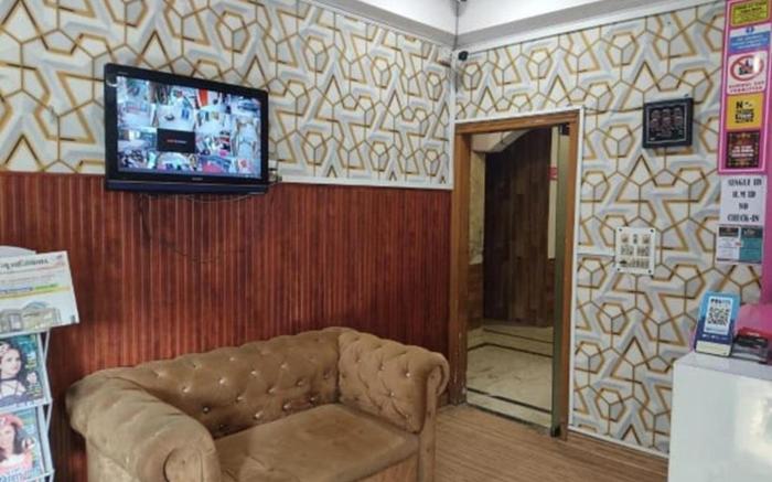 Hotel Angel Pink Residency