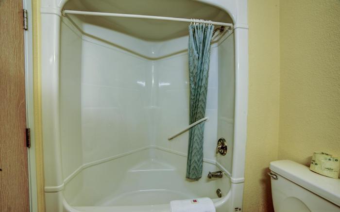 Motel 6 Huntsville, ON