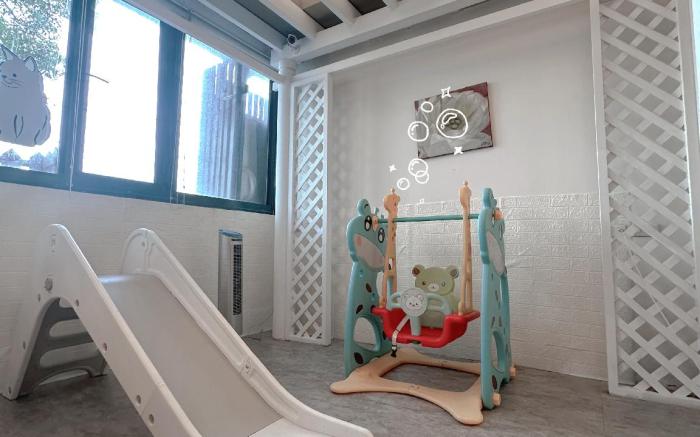 Rose Land Family Pet Friendly Inn