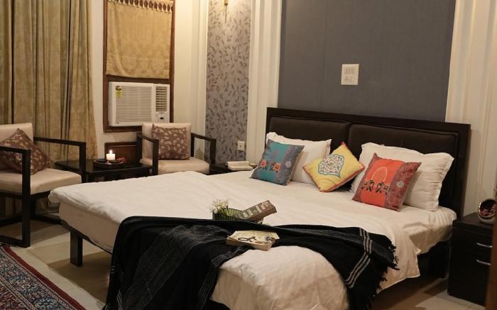 Paradise Island - A Luxurious BNB near Airport