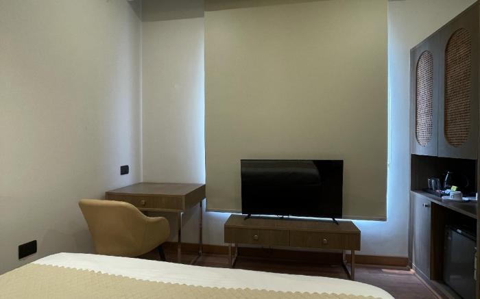 Hotel Temple City by Novelty