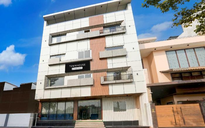 POP 83778K 7 Hills Aurangabad 