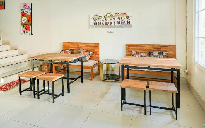 OYO 94669 Hotel Puri Inn Panakkukang Makassar