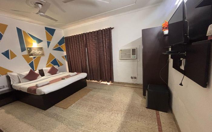 Hotel Stay 49 - Near Apollo Hospital