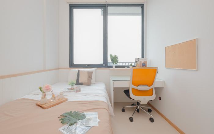 Modern Furnished 2BR at Samara Suites By Travelio