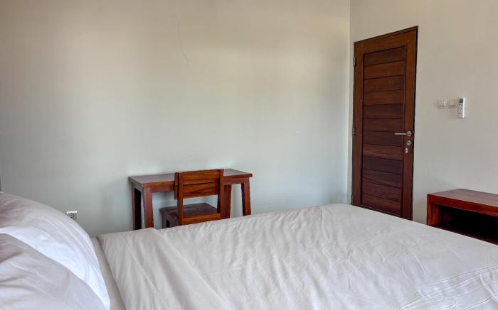 SanVilla 3BR | Pool | Fast Wifi | Near Batu Bolong