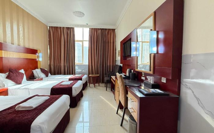 Phoenix Retreat Deira By Dancenter