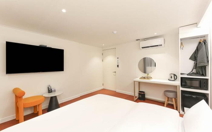 Number 25 Hotel Namgumi Branch
