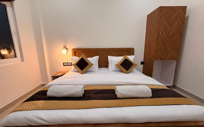 Flying Dutchman Hostel