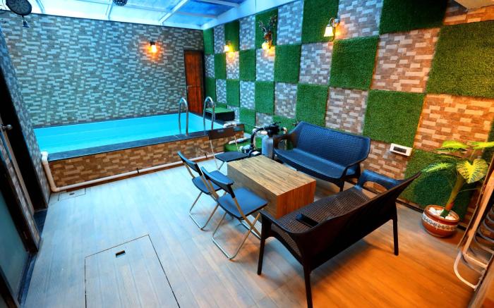 Exotic Pool Villa - Gagal Home