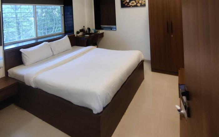 Hotel O Madhuban Colony Wakad