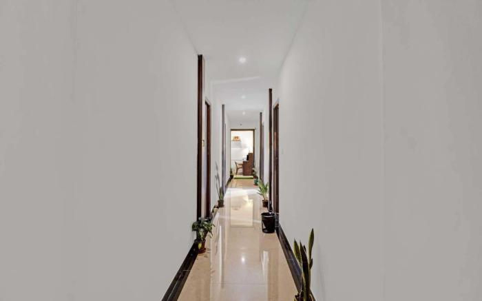 Collection O Jakksandra Harsha Boarding