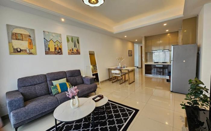 R&F Princess cove Vivi (Dual key - No parking)