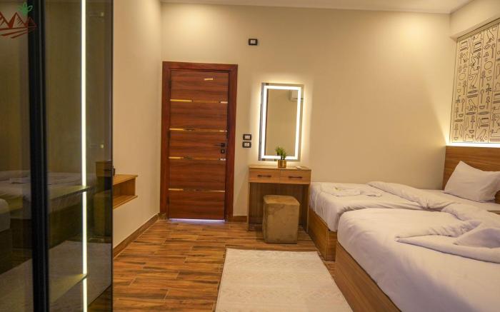 Suzana Pyramids hotel