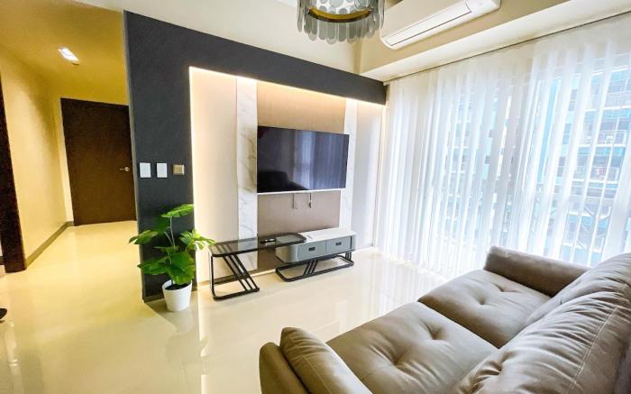 Spacious 3BR condo across Okada Manila and Solaire