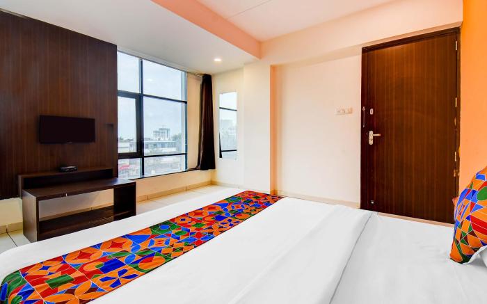 FabHotel Samudra Executive - Nr Solapur Highway