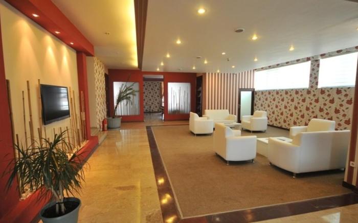 DAFNE HOTEL